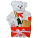 Juliet Valentine, Gift Box