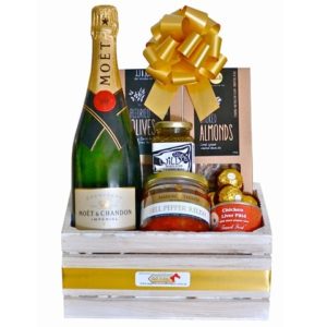 Rustic Moet Gift Hamper 1