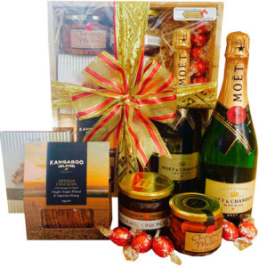 Amazing Moet, Gourmet Gift Box - Image 1